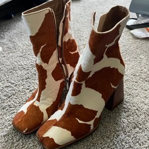 Steve Madden cow print Booties